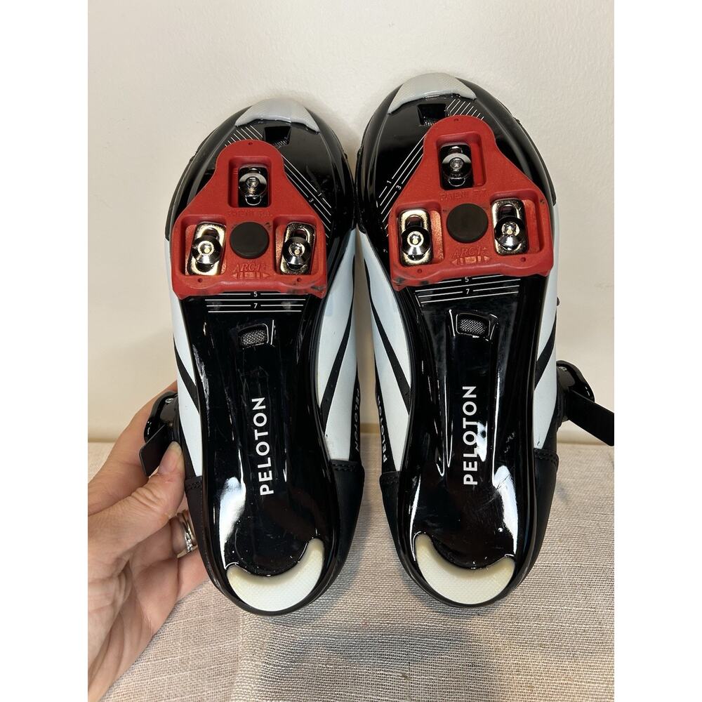 Peloton Cycling Shoes Size 38 EU / 7.5 US Women (Black Red) - Picture 7 of 8